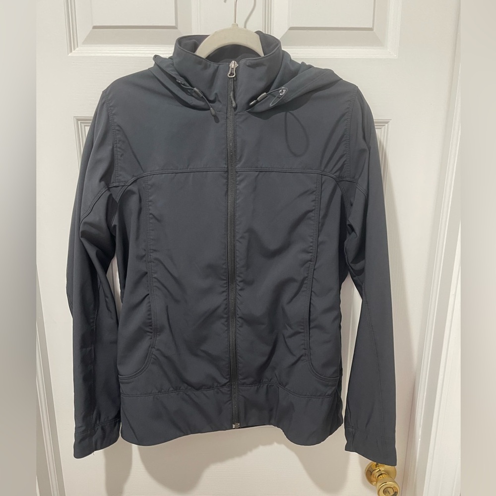 Marmot Women’s soft shell hoody